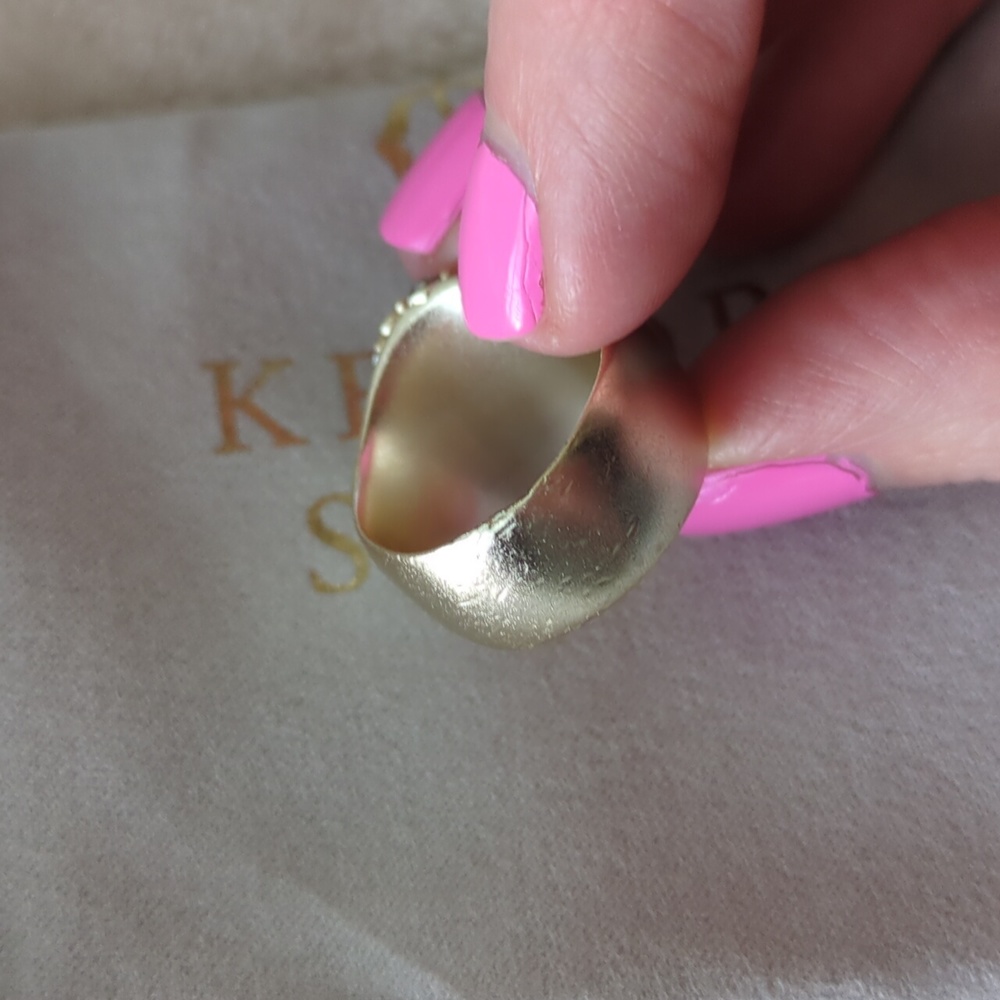 Kendra Scott Schuyler Gold Dichroic Glass Cocktail Ring size 6 - Picture 12 of 16